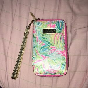 Lilly Pulitzer wrist wallet